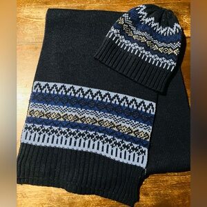 Women’s Navy Blue Knit Scarf and Beanie Set